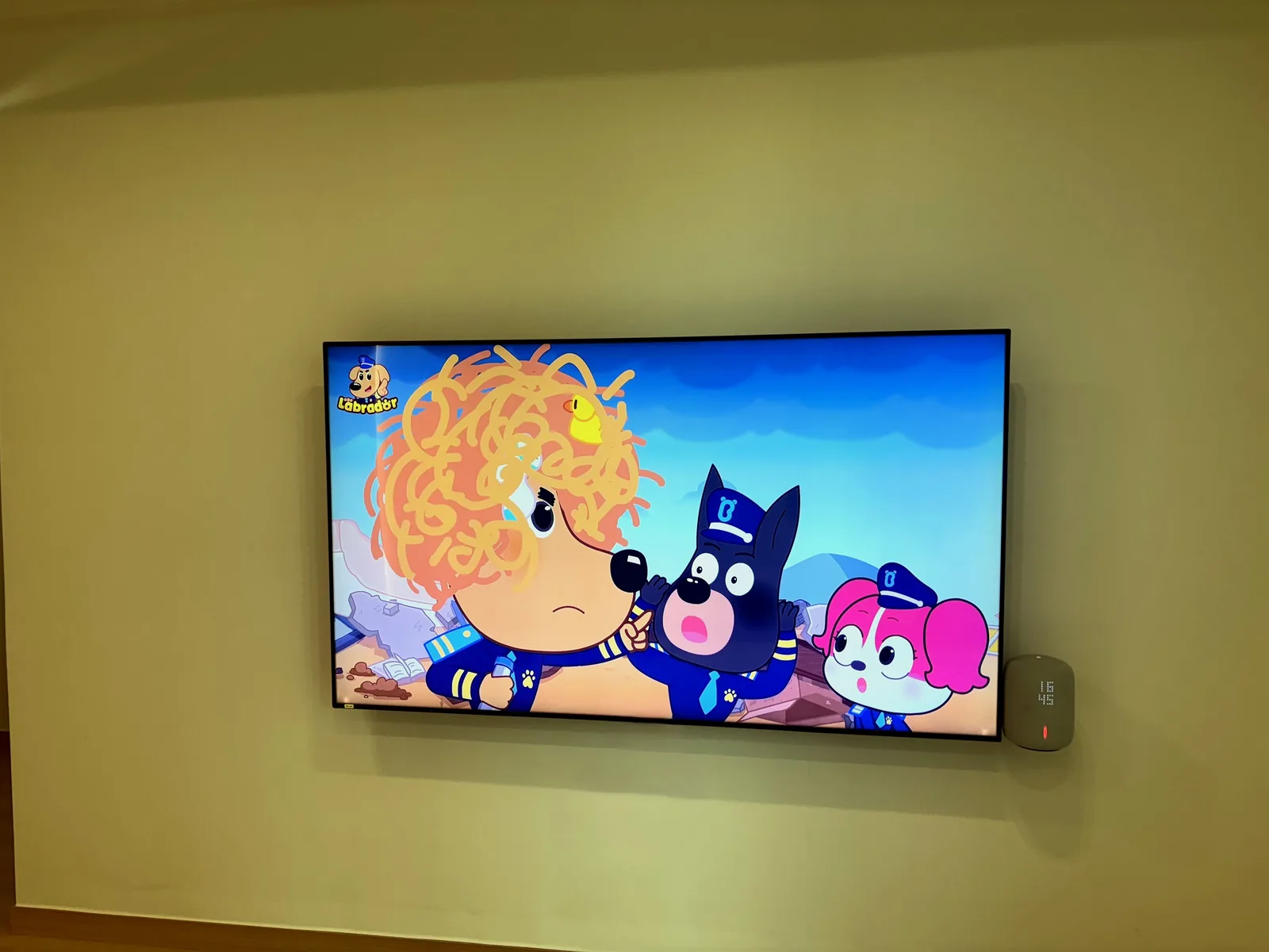 성동구 왕십리동 벽걸이TV 설치 시공 사진